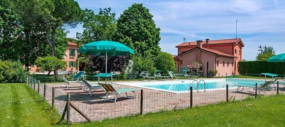 1 Schlafzimmer Villa in Mira, Italy, Nr. 330484 14