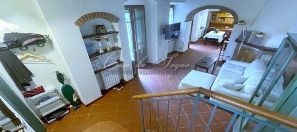 2 bedrooms Villa in Forte dei Marmi, Italy No. 36521 2