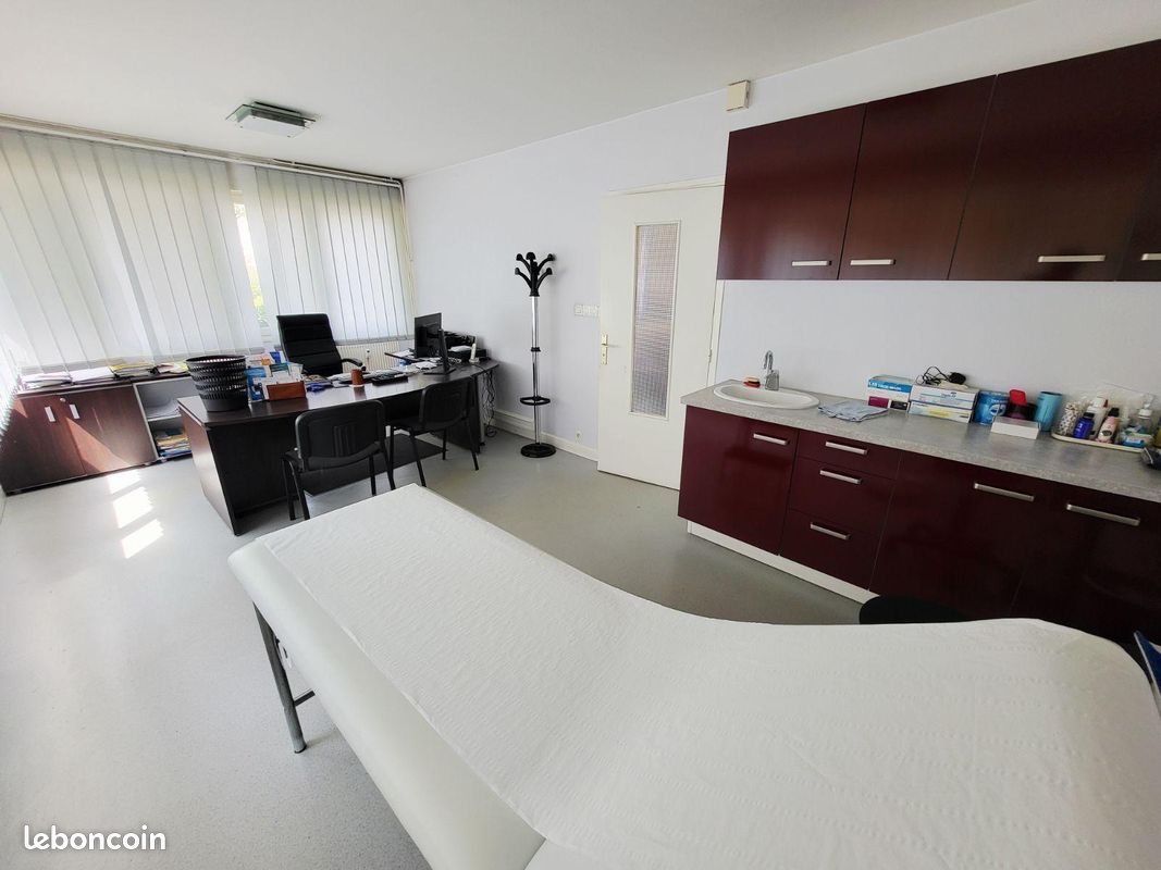 2 chambres Appartement à Ussel, France No. 340245