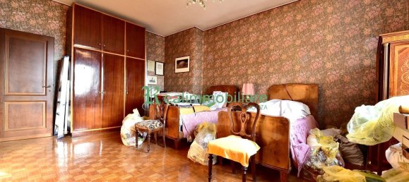 5 rooms Apartment in Monza, Italy No. 143925 6