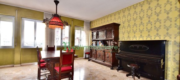 5 rooms Apartment in Monza, Italy No. 143925 17