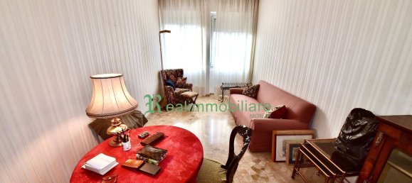 5 rooms Apartment in Monza, Italy No. 143925 20