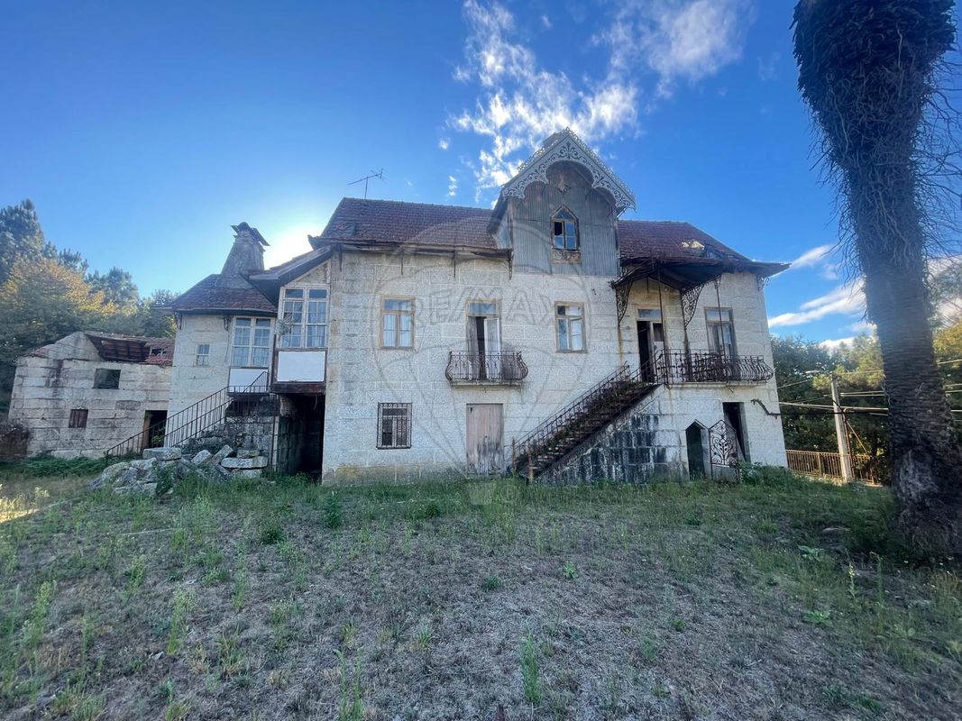 4 bedrooms House in Felgueiras, Portugal No. 17195