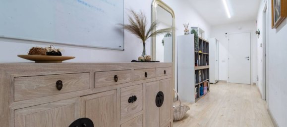 4 bedrooms Apartment in Milan, Italy No. 351665 33