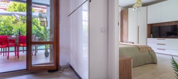 4 bedrooms Apartment in Milan, Italy No. 351665 17