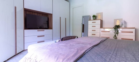 4 bedrooms Apartment in Milan, Italy No. 351665 22