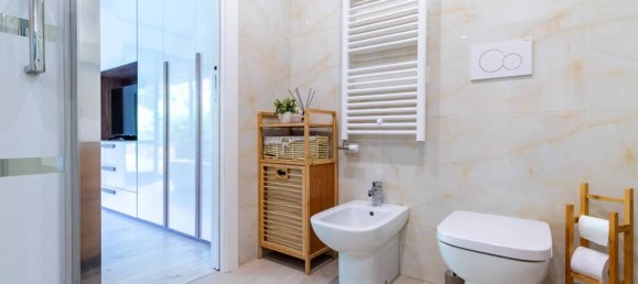 4 bedrooms Apartment in Milan, Italy No. 351665 26