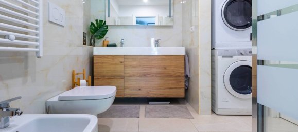 4 bedrooms Apartment in Milan, Italy No. 351665 24