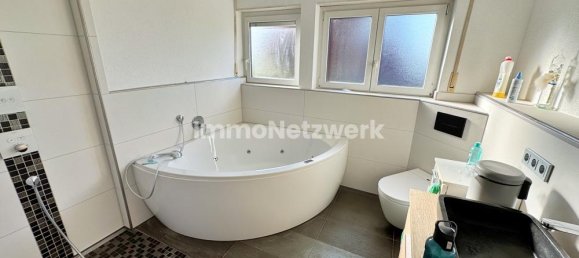 4 Schlafzimmer Haus in Esslingen, Germany, Nr. 223822 4