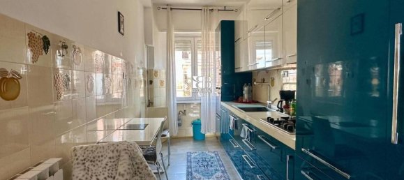 3 rooms Penthouse in Rome, Italy No. 32345 17