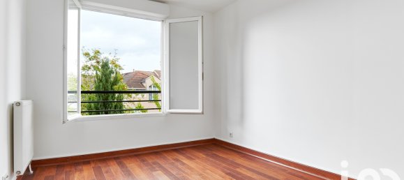 3 rooms Apartment in Guyancourt, France No. 317850 9