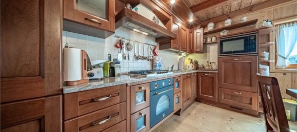 3 Schlafzimmer Haus in Mese, Italy, Nr. 377697 28