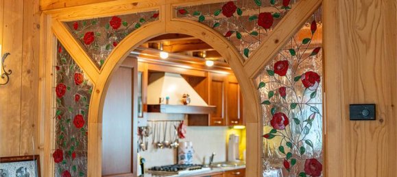 3 Schlafzimmer Haus in Mese, Italy, Nr. 377697 34