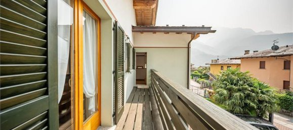 3 Schlafzimmer Haus in Mese, Italy, Nr. 377697 43