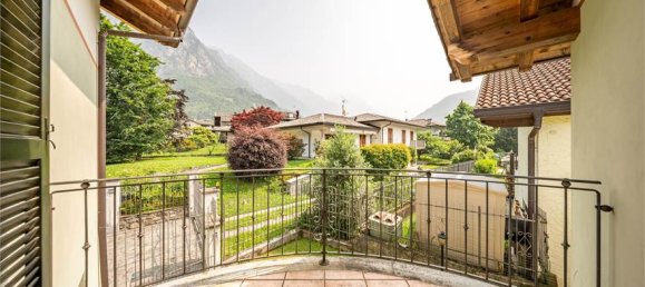 3 Schlafzimmer Haus in Mese, Italy, Nr. 377697 21