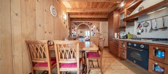 3 Schlafzimmer Haus in Mese, Italy, Nr. 377697 31