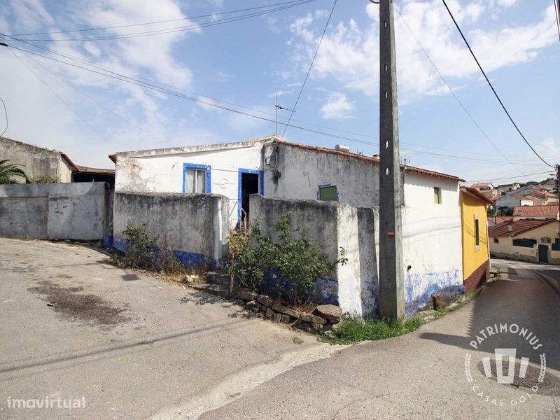 2 bedrooms House in Caldas da Rainha, Portugal No. 260185