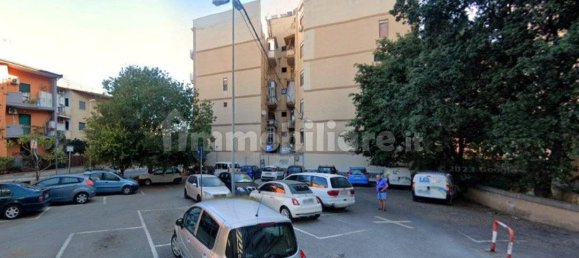 Квартира с 3 спальнями в Термини Имерезе, Италия № 360989 2