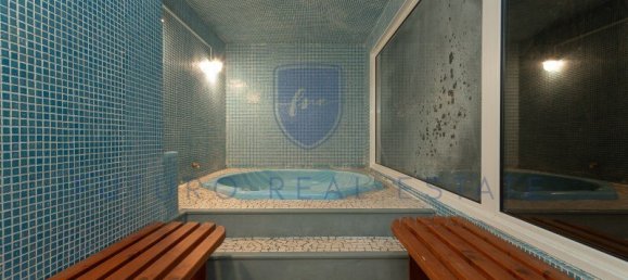 4 bedrooms Villa in Funchal, Portugal No. 140090 21