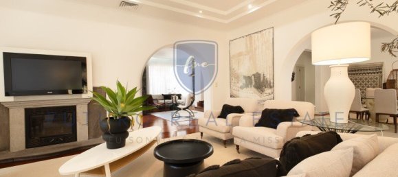 4 bedrooms Villa in Funchal, Portugal No. 140090 13
