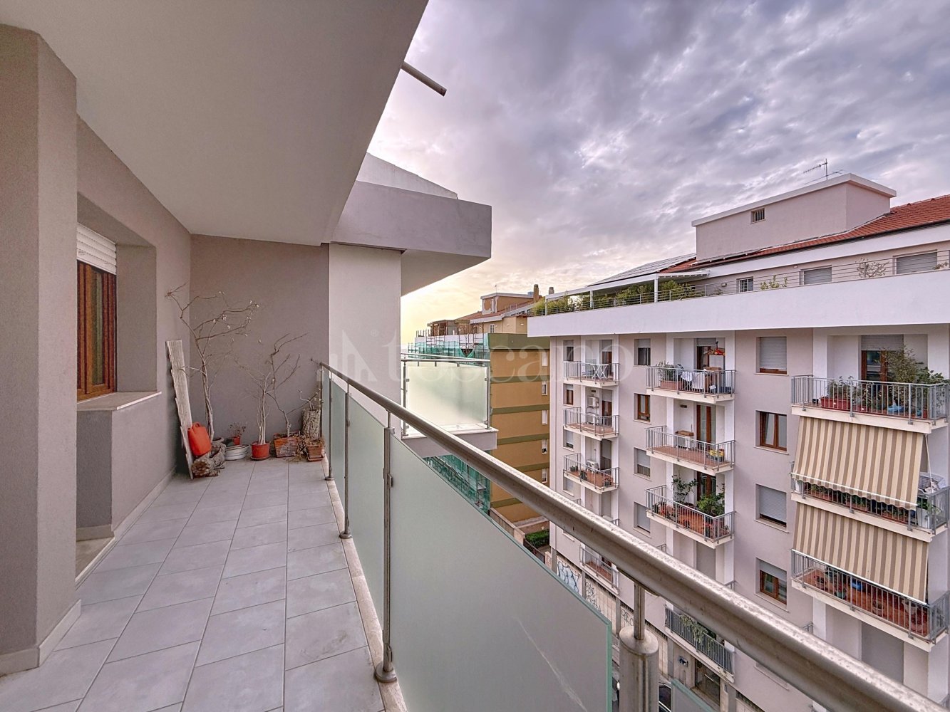 Casa de 4 habitaciónes en Sassari, Italy No. 385655