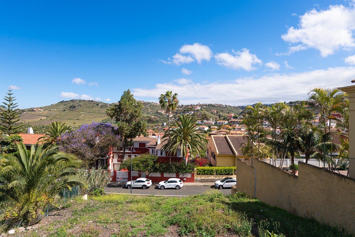 673m² Land in Santa Brigida, Spain No. 56923