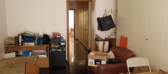 4 bedrooms Apartment in Genoa, Italy No. 329246 10