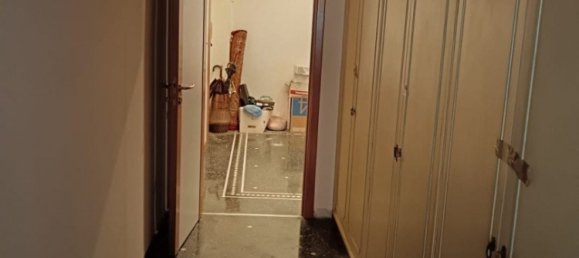 4 bedrooms Apartment in Genoa, Italy No. 329246 8