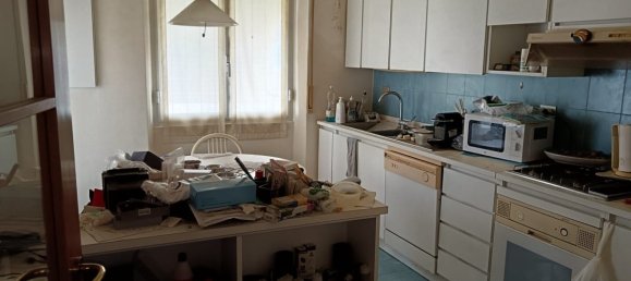 4 bedrooms Apartment in Genoa, Italy No. 329246 6