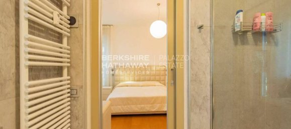 Квартира с 3 спальнями в Кампионе д’Италия, Италия № 59739 43