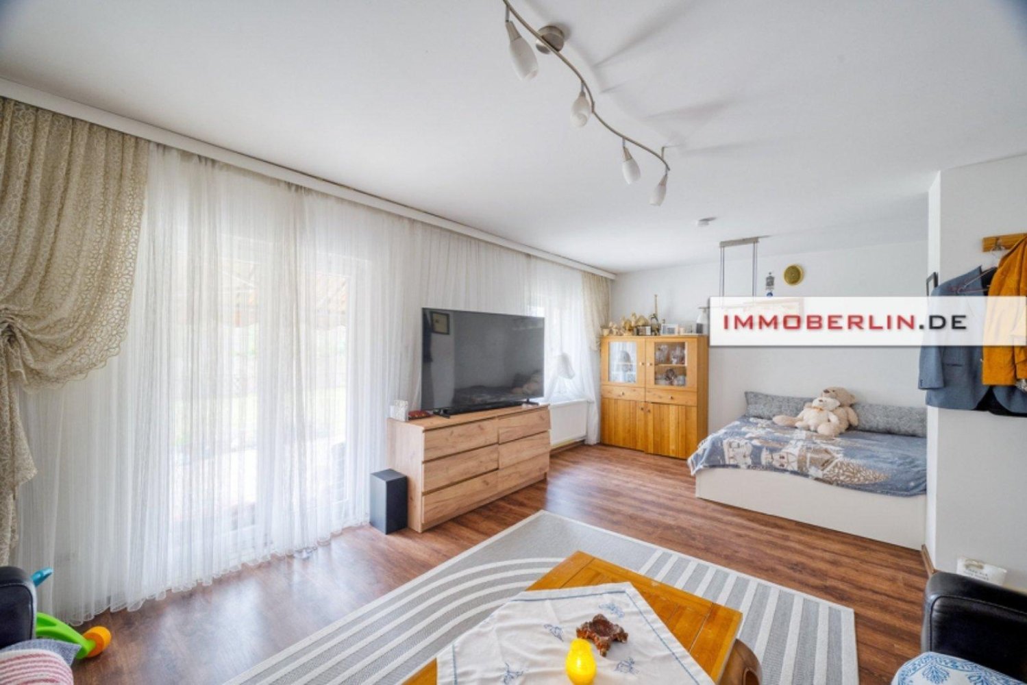 Moradia em banda de 6 divisões em Reinickendorf, Germany N.º 112071