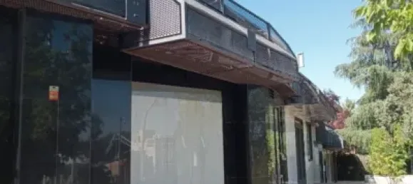 Коммерческая недвижимость 84м² в Алкобендас, Испания № 176785 5