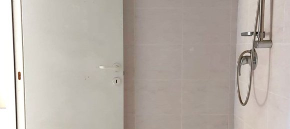 Квартира с 3 комнатами в Фьюмичино, Италия № 46216 15