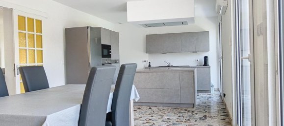 2 bedrooms House in Ames, France No. 215866 3