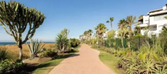 Пентхаус с 2 спальнями в Эстепона, Испания № 175012 30