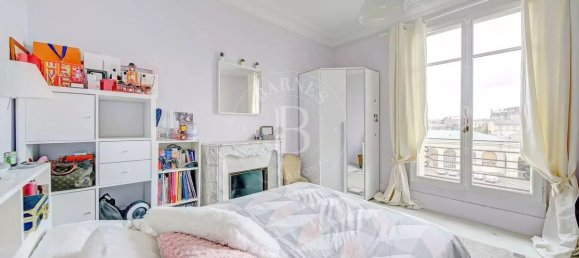 4 bedrooms Apartment in Versailles, France No. 173134 5