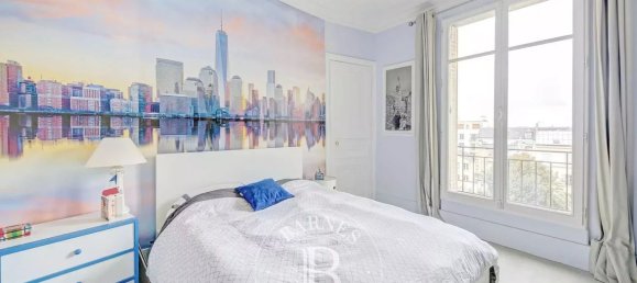 4 bedrooms Apartment in Versailles, France No. 173134 13