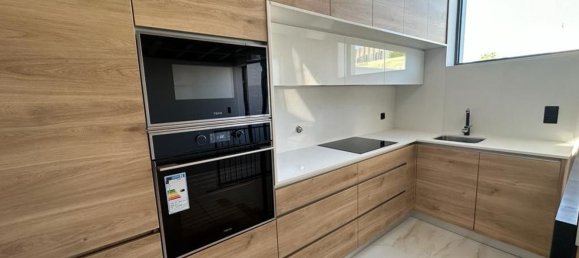 2 bedrooms House in Aguas Santas, Portugal No. 79349 6