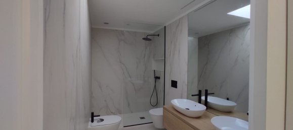 2 bedrooms House in Aguas Santas, Portugal No. 79349 13