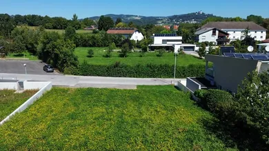 Terreno en Leonding, Austria 733 m² No. 223695