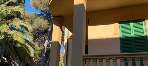 14 rooms Villa in Livorno, Italy No. 174353 2