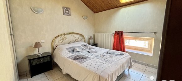 1 bedroom Apartment in Vals-les-Bains, France No. 271922 18