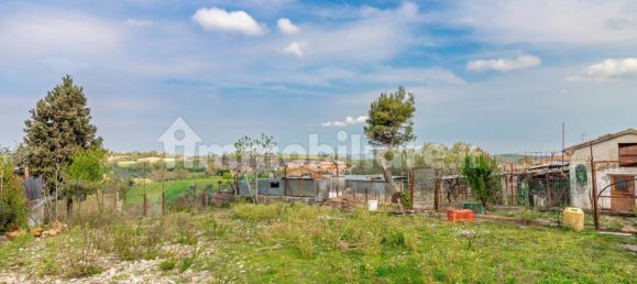 Дом с 4 спальнями в Терре Ровереше, Италия № 285832 12