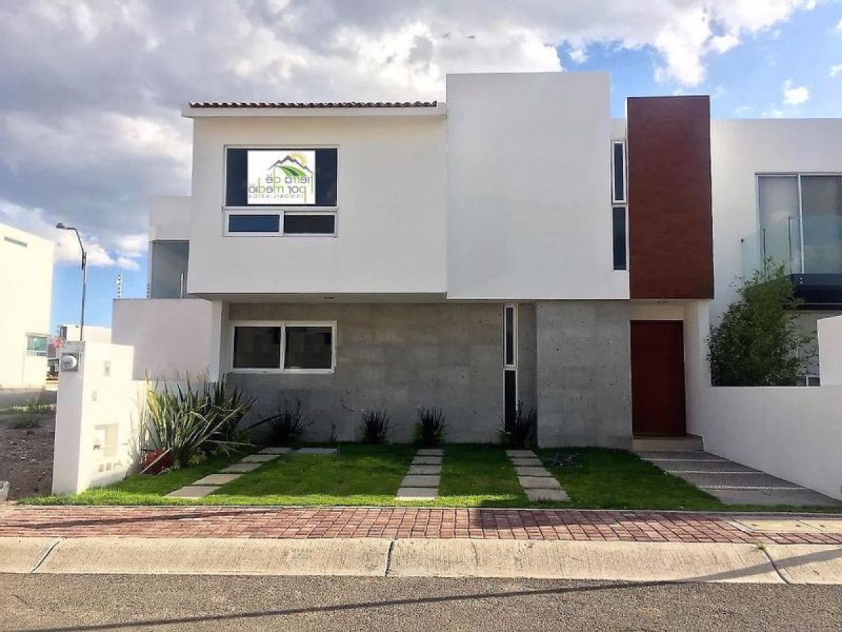 4 bedrooms House in Queretaro, Mexico No. 173844