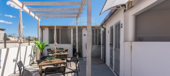 160m² Building in Faro, Portugal No. 200124 12