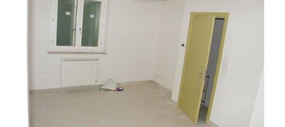2 rooms Apartment in Corinaldo, Italy No. 252913 2