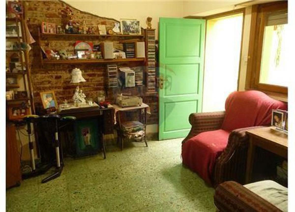 3 bedrooms House in Buenos Aires, Argentina No. 92812