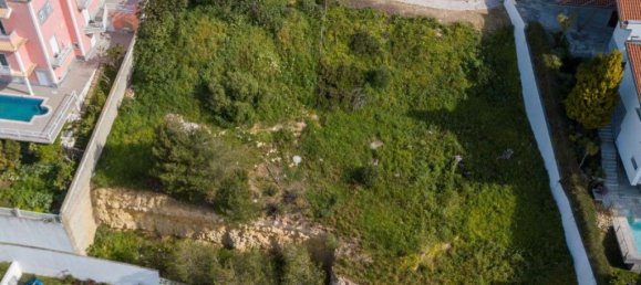 796m² Land in Cascais, Portugal No. 122191 5