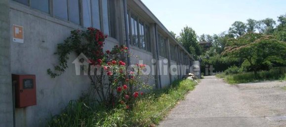 Edifício de 5 divisões em Gavirate, Italy N.º 172653 2