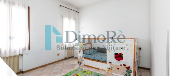 Gewerbliche Immobilie in Silea, Italy 236m², Nr. 54831 10